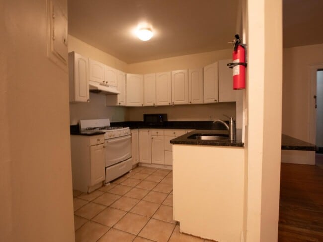 Photo - 62 Egmont St. Apartment