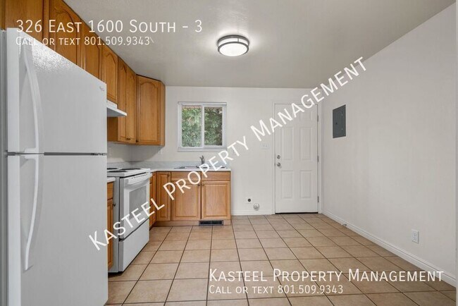 Foto del edificio - 326 1600 S