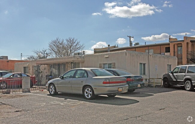 Building Photo - 243-247 Rhode Island NE