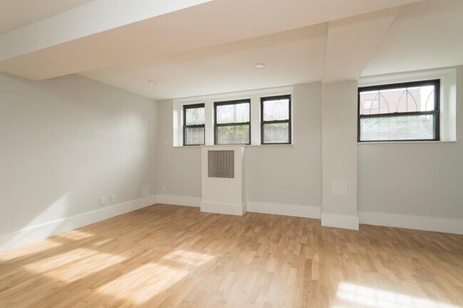 Foto del edificio - 130 Highland Ave