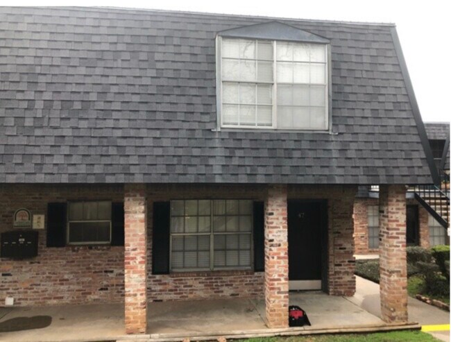 Foto del edificio - 3820 Fairfield Ave