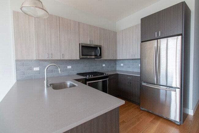 Foto del edificio - 3426 N Southport Ave
