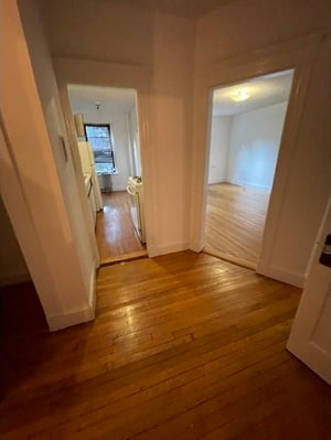 Building Photo - 64 Queensberry St
