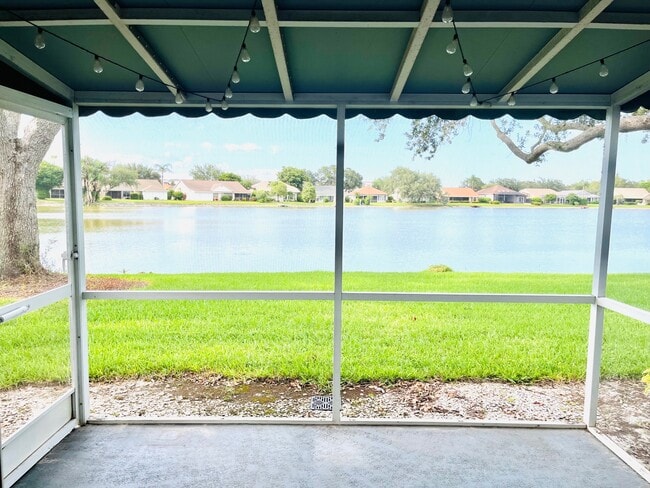 Building Photo - 6660 Ilex Cir