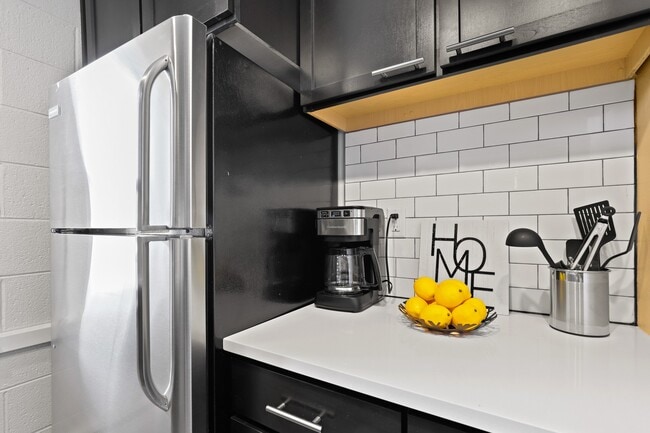 Photo - (PAST) Parker Off Pearl Apartments