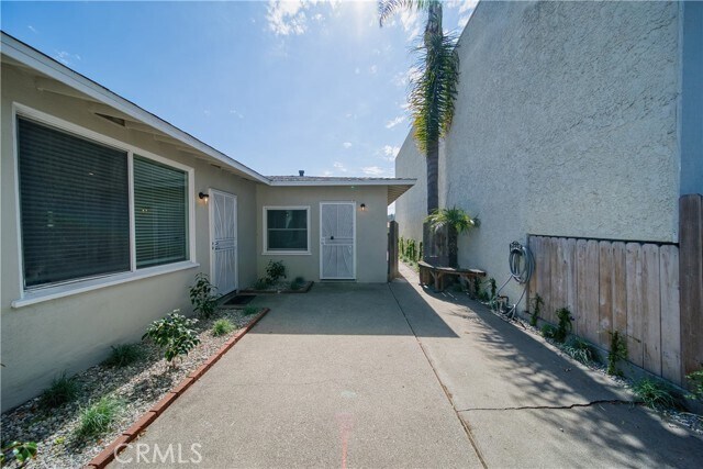 Foto del edificio - 926 Manhattan Beach Blvd