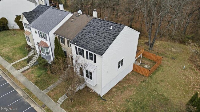 Foto del edificio - 5927 Wild Brook Ct