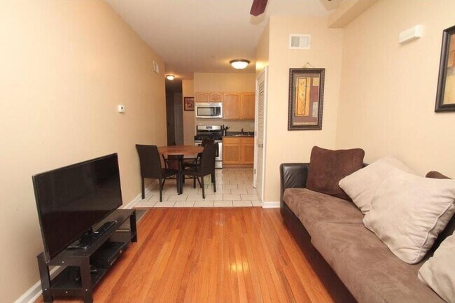 Foto del edificio - 4931 Locust St