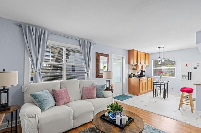 Building Photo - 212 Tuscany D