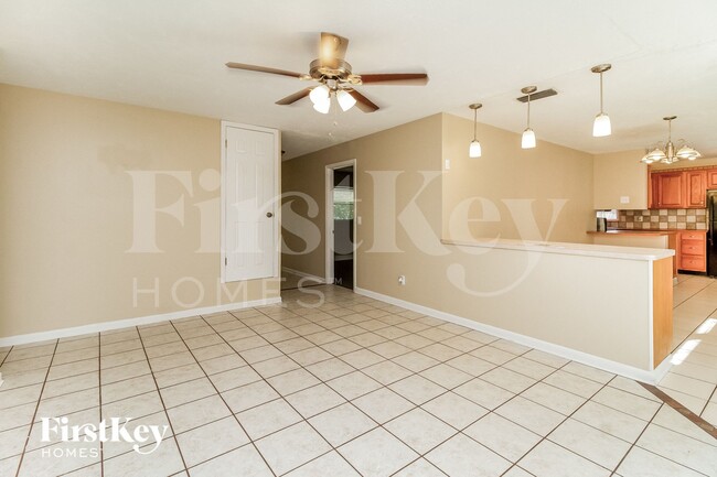 Building Photo - 2720 Erin Rd