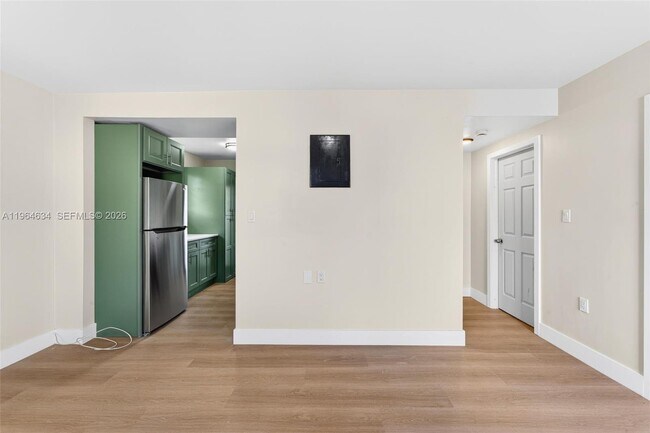 Building Photo - 555 NW 94th St