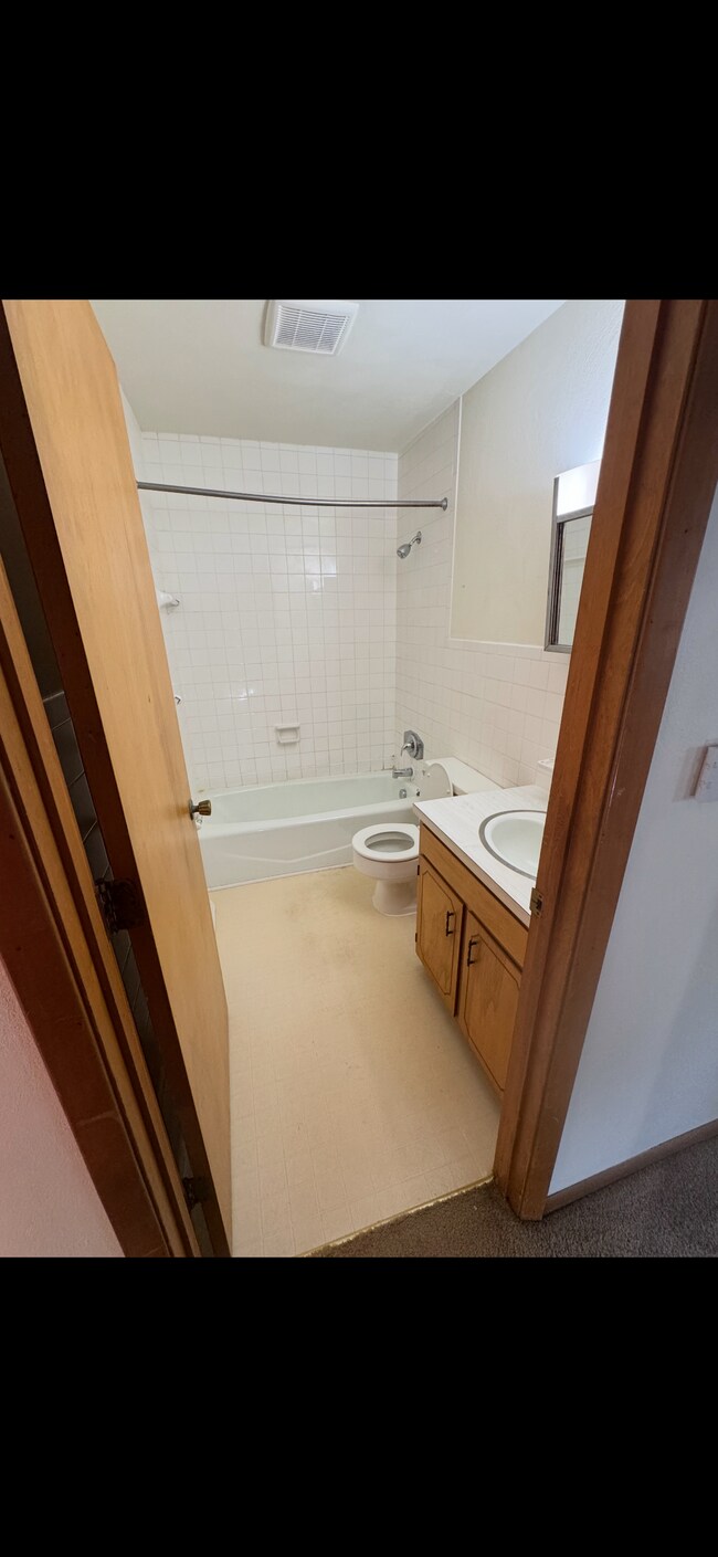 Foto del edificio - 203 Riverview Dr