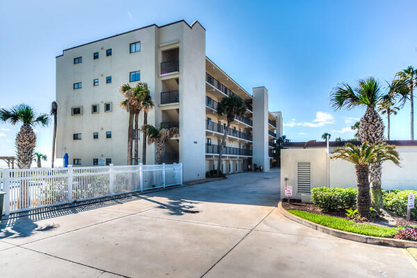 Building Photo - 1465 Florida A1A