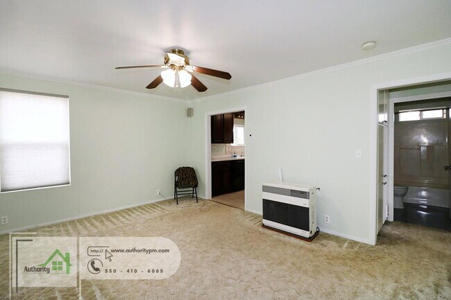 Building Photo - 6530 Dale Ln