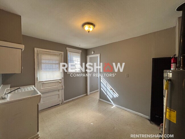 Foto del edificio - 3203 Jackson Ave