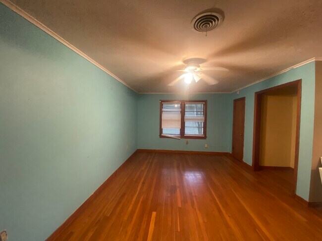 Foto del edificio - 3409 36th Pl