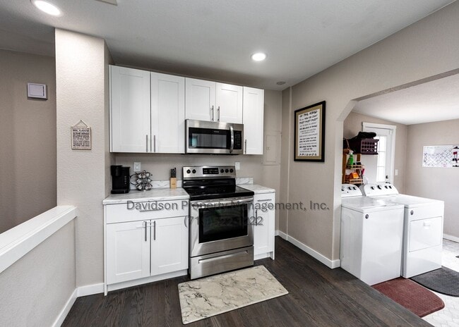 Foto del edificio - 1309 Florence Ave