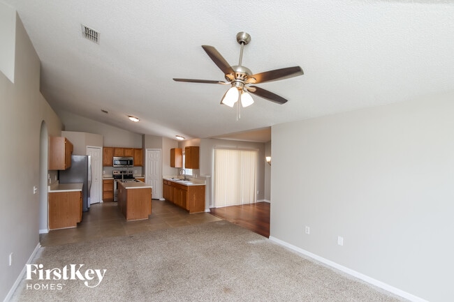 Foto del edificio - 1686 Whiting St SE