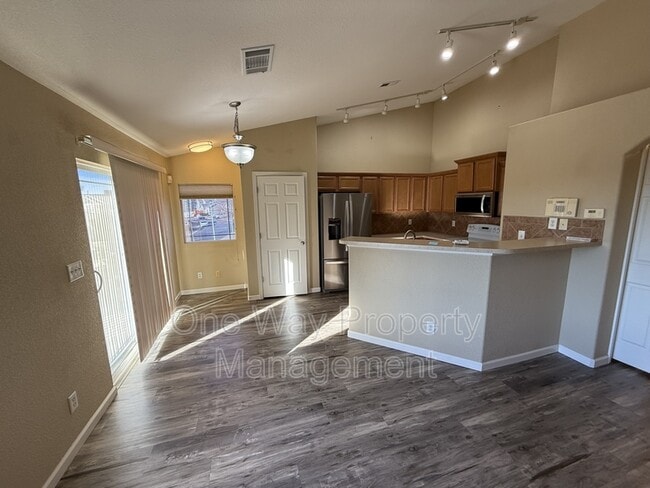 Foto del edificio - 5551 W 29th St