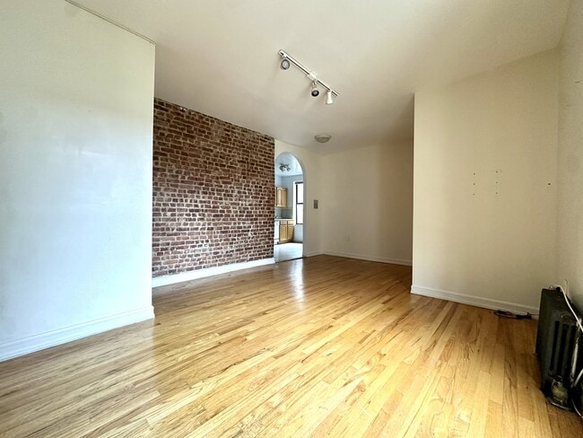 Foto del edificio - 112 Haven Ave