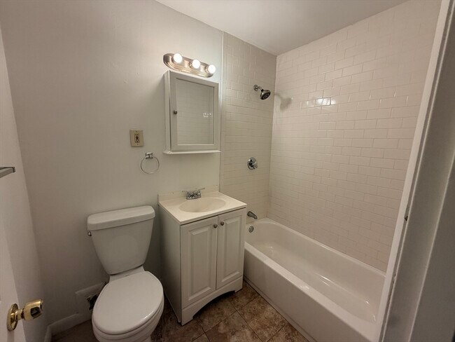 Foto del edificio - 270 Quarry St