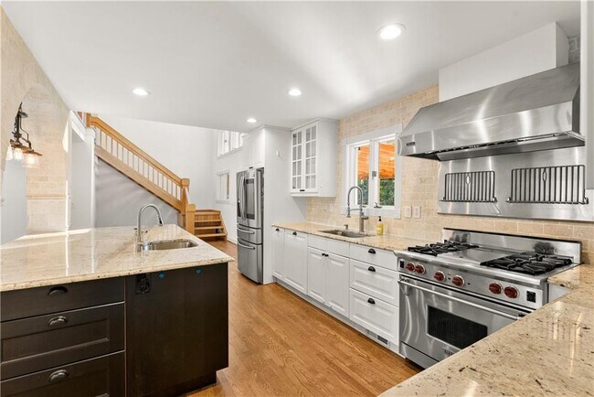 Foto del edificio - 1495 Spalding Dr