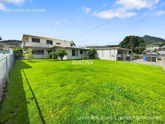 Building Photo - 1007 Holoholo St