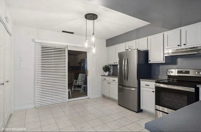 Building Photo - 1252 Marywood Ct