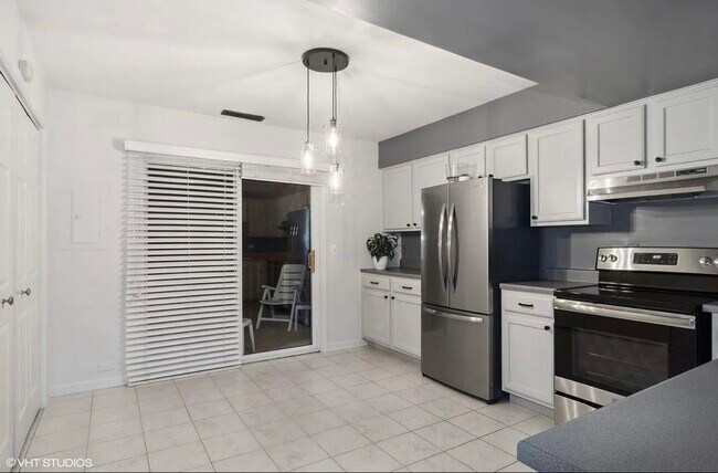 Foto del edificio - 1252 Marywood Ct