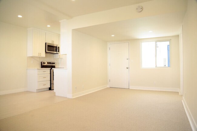 Foto del edificio - 229 Bicknell Ave