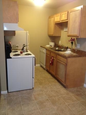 Primary Photo - 702 W Badger Rd