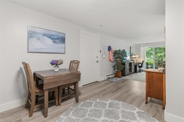 Open plan layout lets in natural light and spacious feeling. - 605 White Cedar Blvd