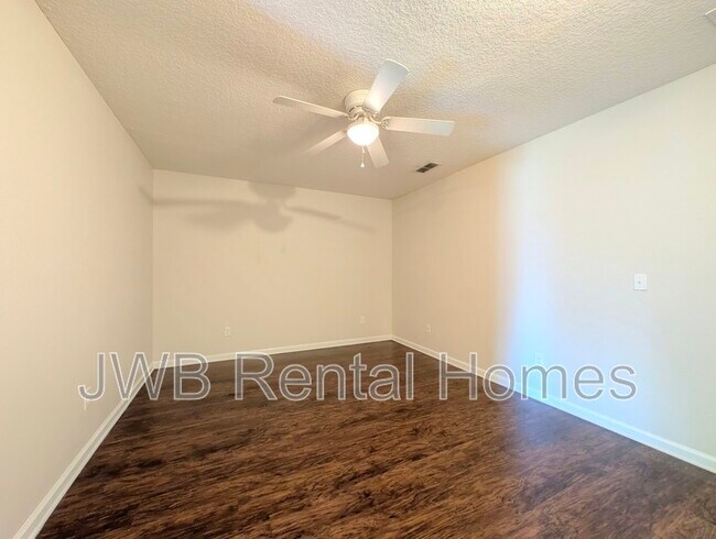 Foto del edificio - 6502 Timmerman Ct