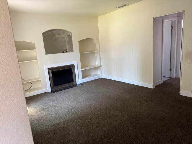 Foto del edificio - 280 S Craig Ave