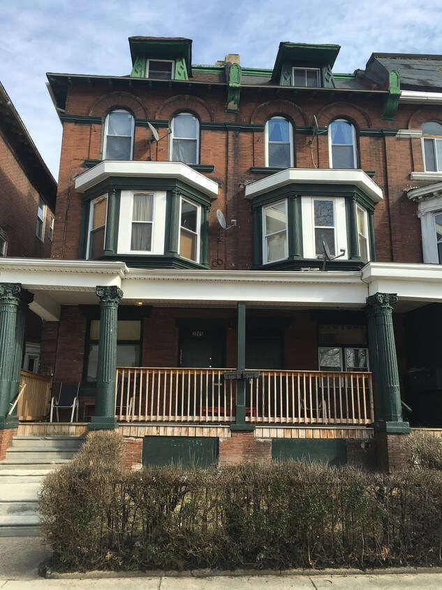 2245 and 2243 N 33rd Street - 2245 N 33rd St