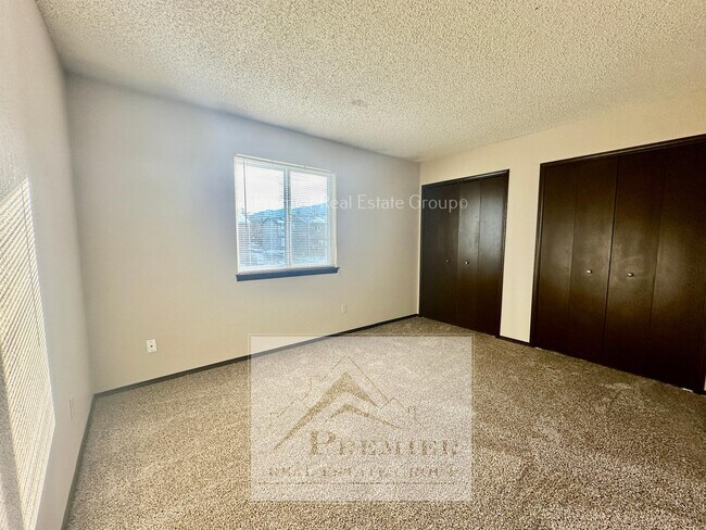 Building Photo - 2124 Boston Terrace