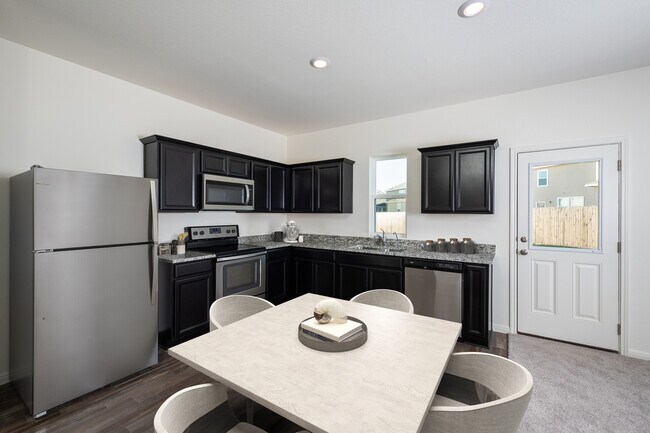 Building Photo - 320 Bell Rings Dr