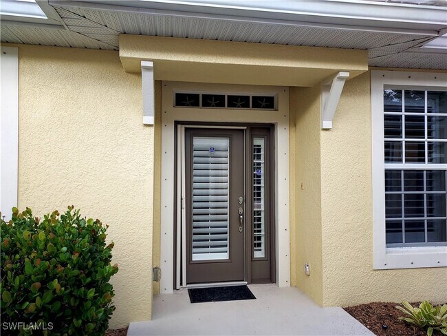 Building Photo - 15041 Sea Crest Blvd