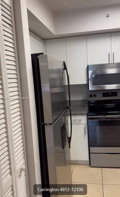 Foto del edificio - 4812 N State Rd 7