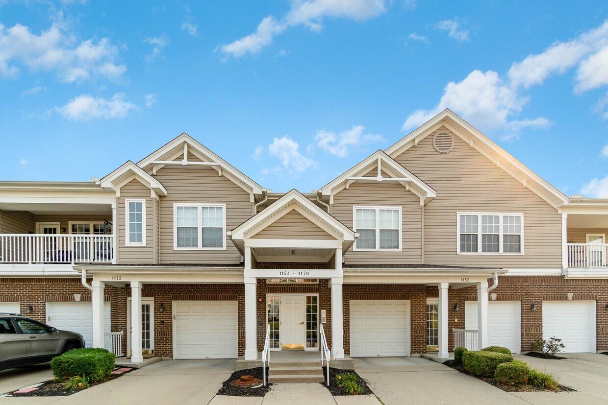 Primary Photo - 1170 Periwinkle Dr