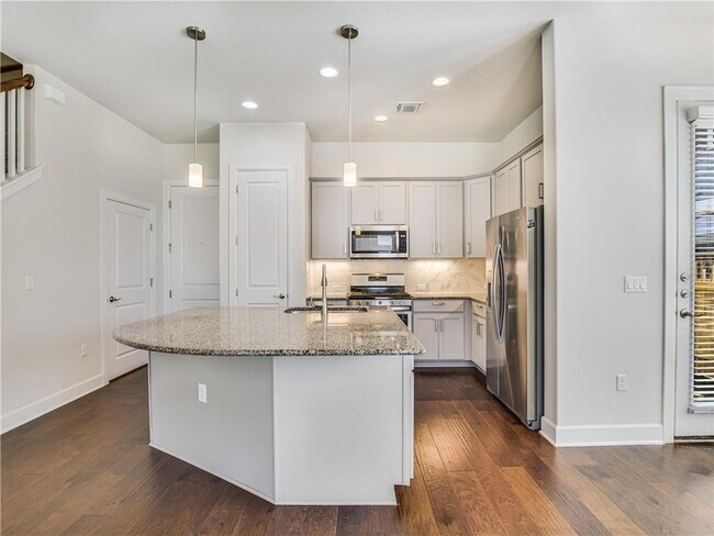 Foto del edificio - 2704 Zach Scott St