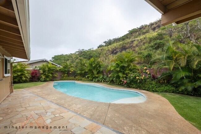 Photo - 1568 Kupau St Apartment