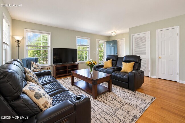 Foto del edificio - 733 Snowdrop Ct