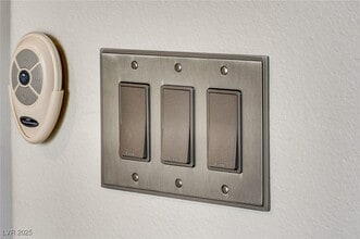 Building Photo - 8729 Red Brook Dr Building Photo - 8729 Red Brook Dr