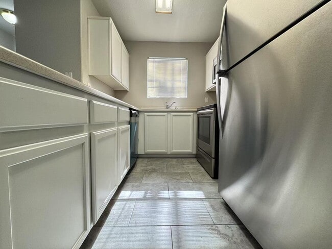 Foto del edificio - 2987 Juniper Hills Blvd