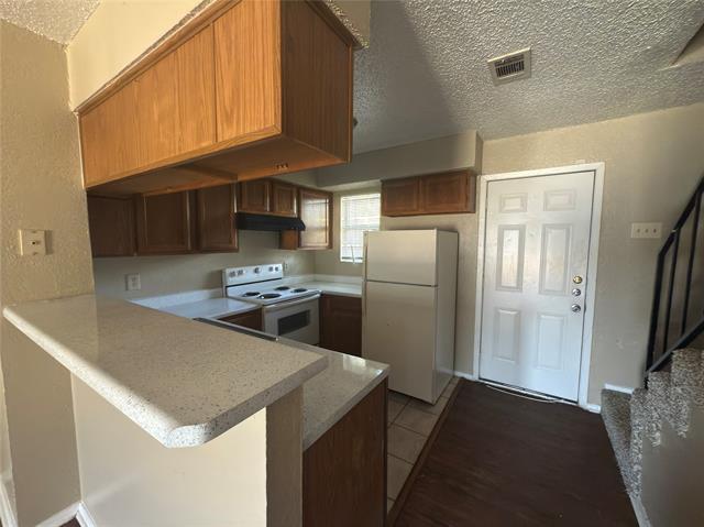 Building Photo - 2243 Aspen Dr