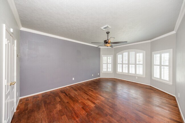 Foto del edificio - 14203 Alamosa Ct