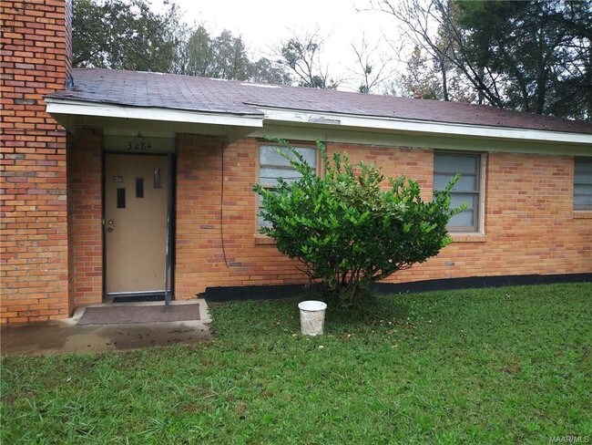 Building Photo - 3284 Hackberry Ln