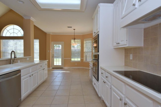 Building Photo - 14926 Codys Run