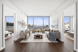 Building Photo - Harbor 1500